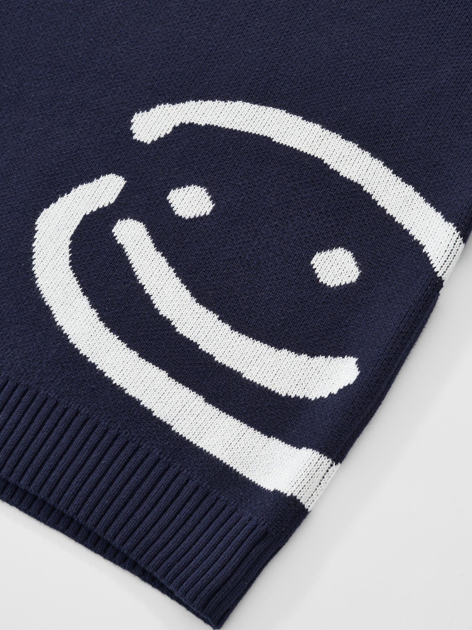 SMILEY LOGO KNIT - NAVY BLUE