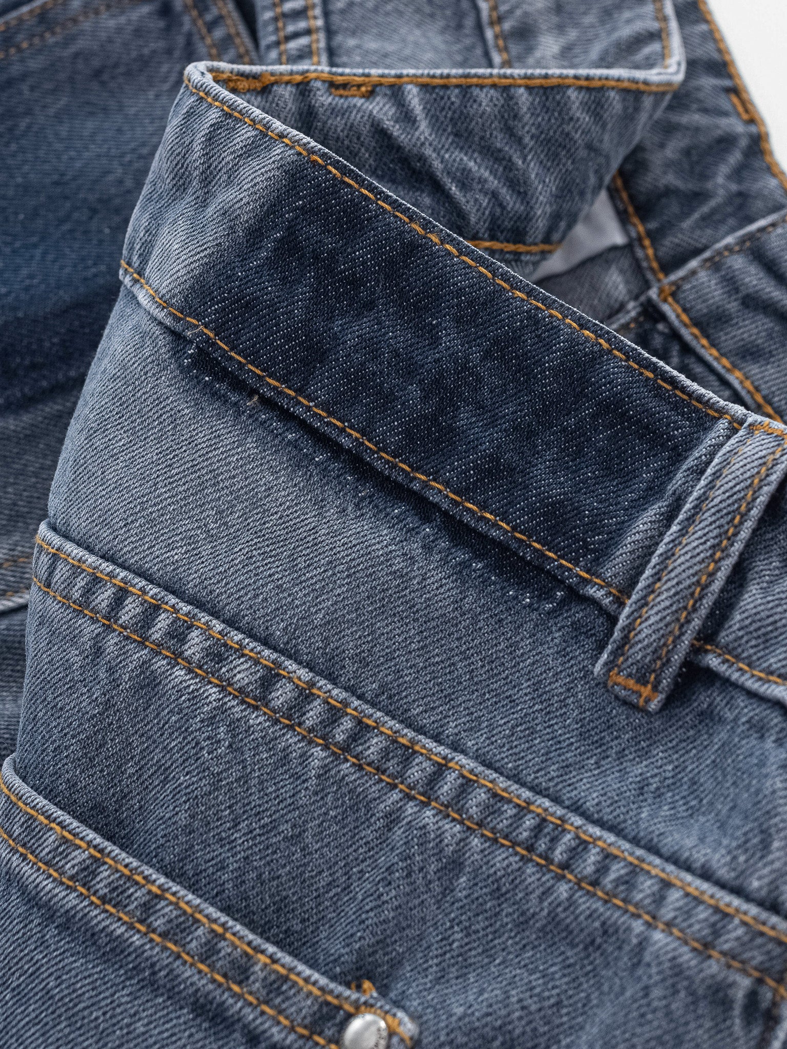 GHOST DENIM - MID BLUE