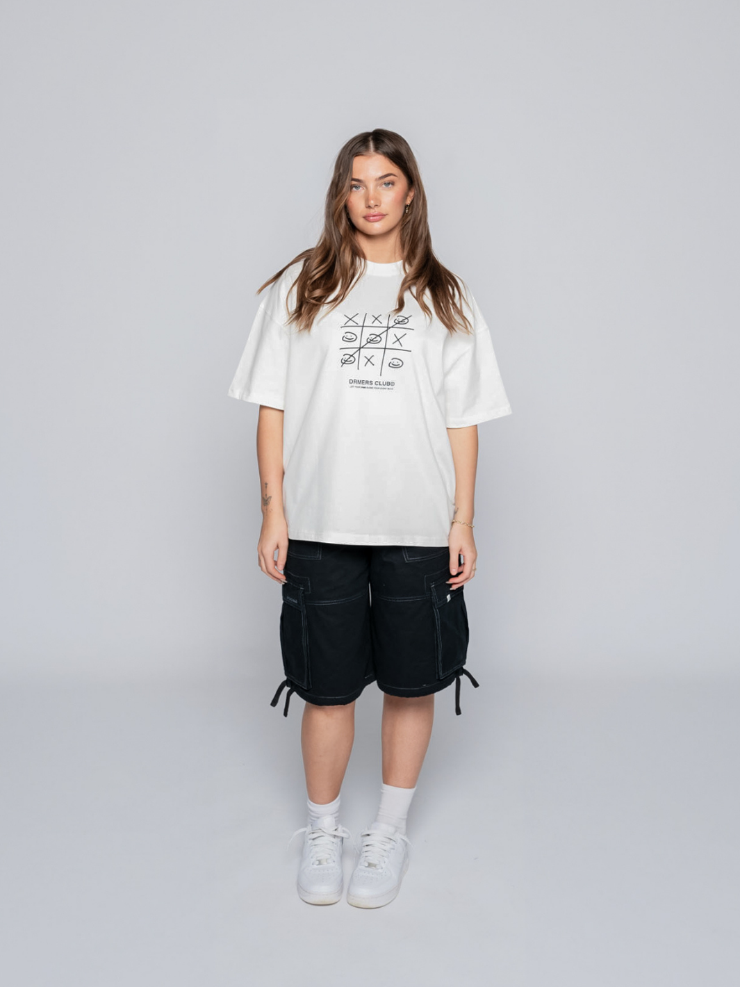 TIC TAC TOE TEE - WHITE