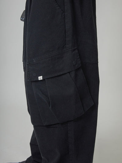 BAGGY CARGO PANTS - BLACK