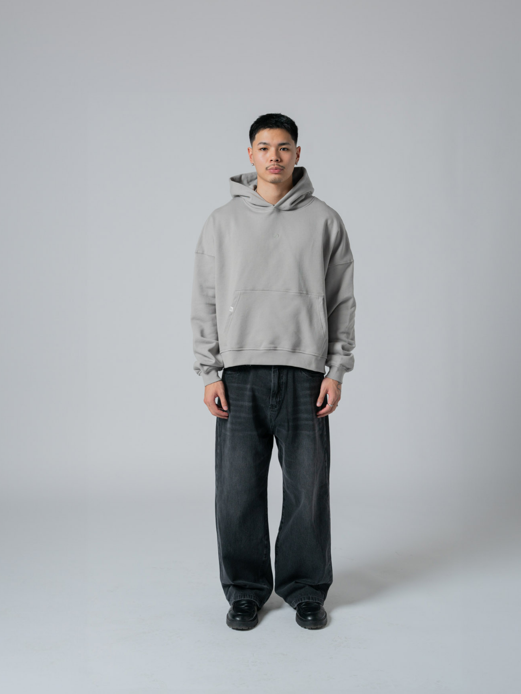 ESSENTIAL BOXY HOODIE GREY DRMERS CLUB