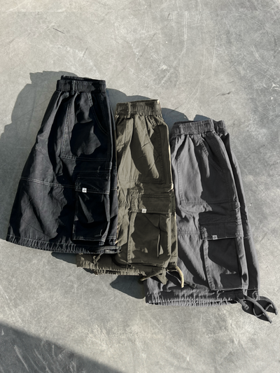 WASHED CARGO SHORTS - ARMY GREEN