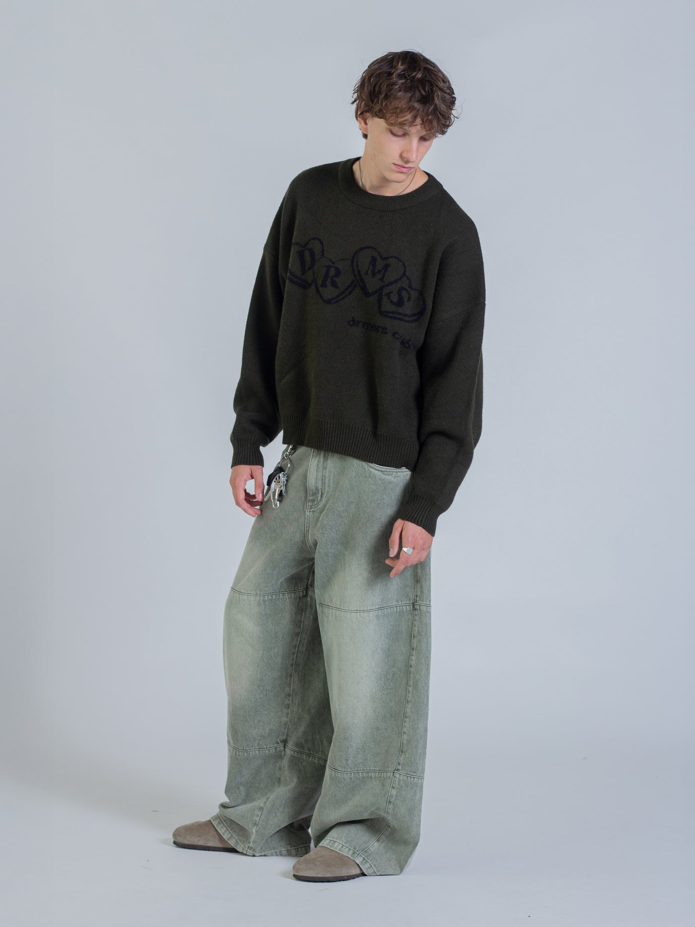 HEART KNIT SWEATER - DEEP OLIVE