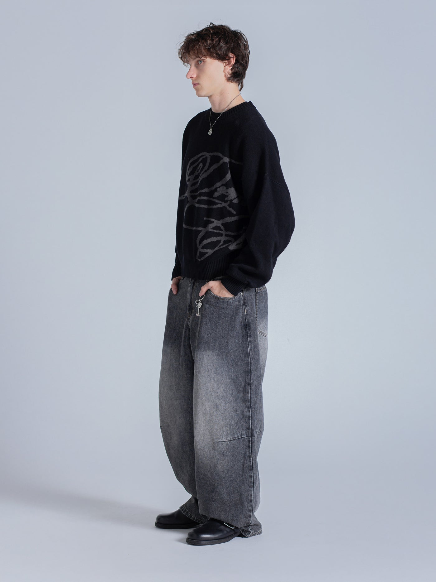 CURSIVE TEXT KNIT - BLACK – DRMERS CLUB