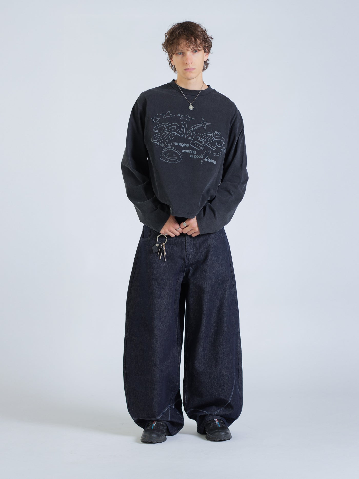 LINEWORK LONG SLEEVE TEE - BLACK