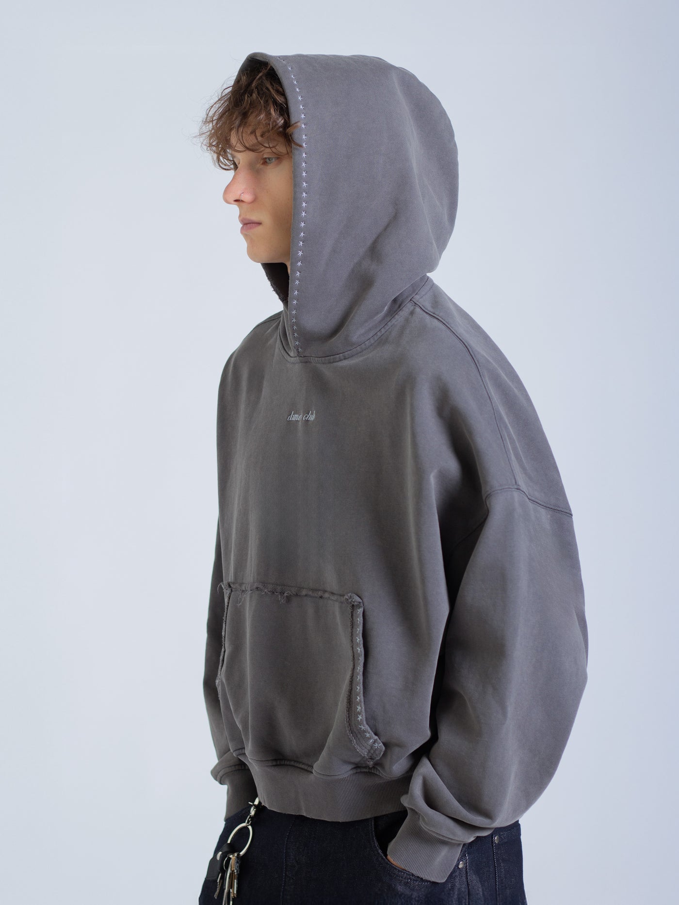 EMBROIDERED STARS HOODIE - WARM GREY