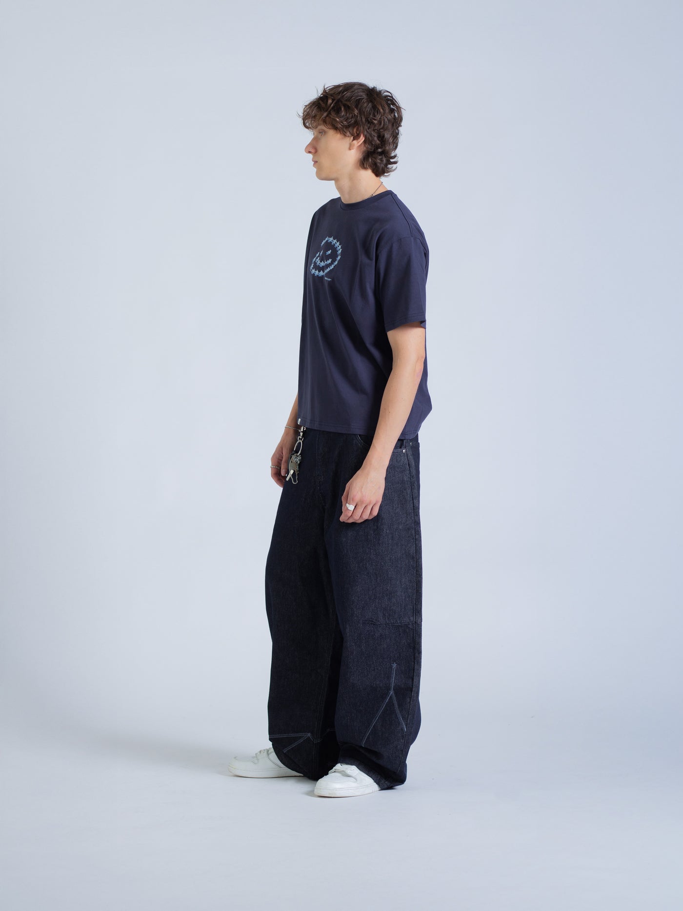 CONSTELLATIONS TEE - NAVY