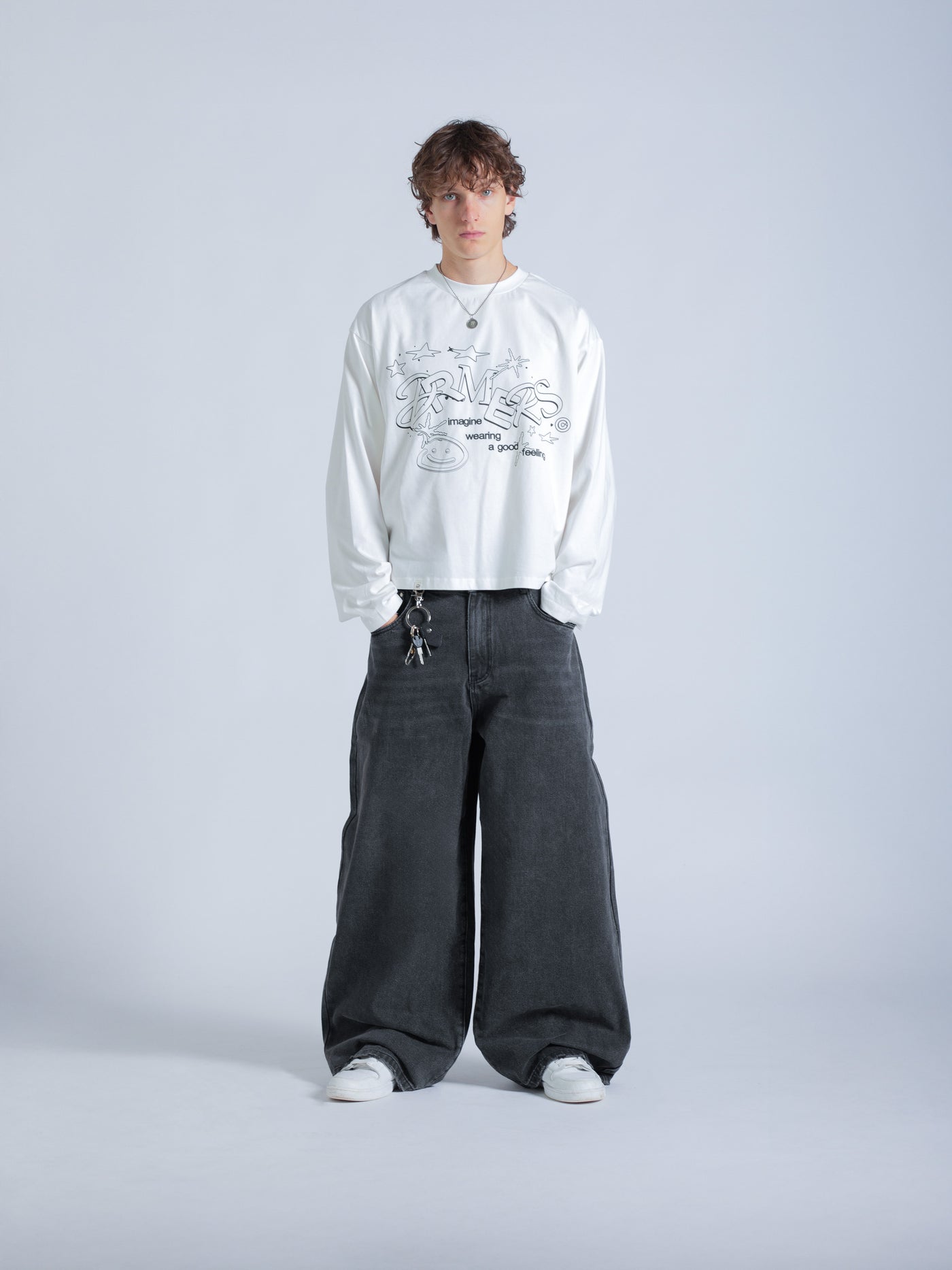 LINEWORK LONG SLEEVE TEE - WHITE