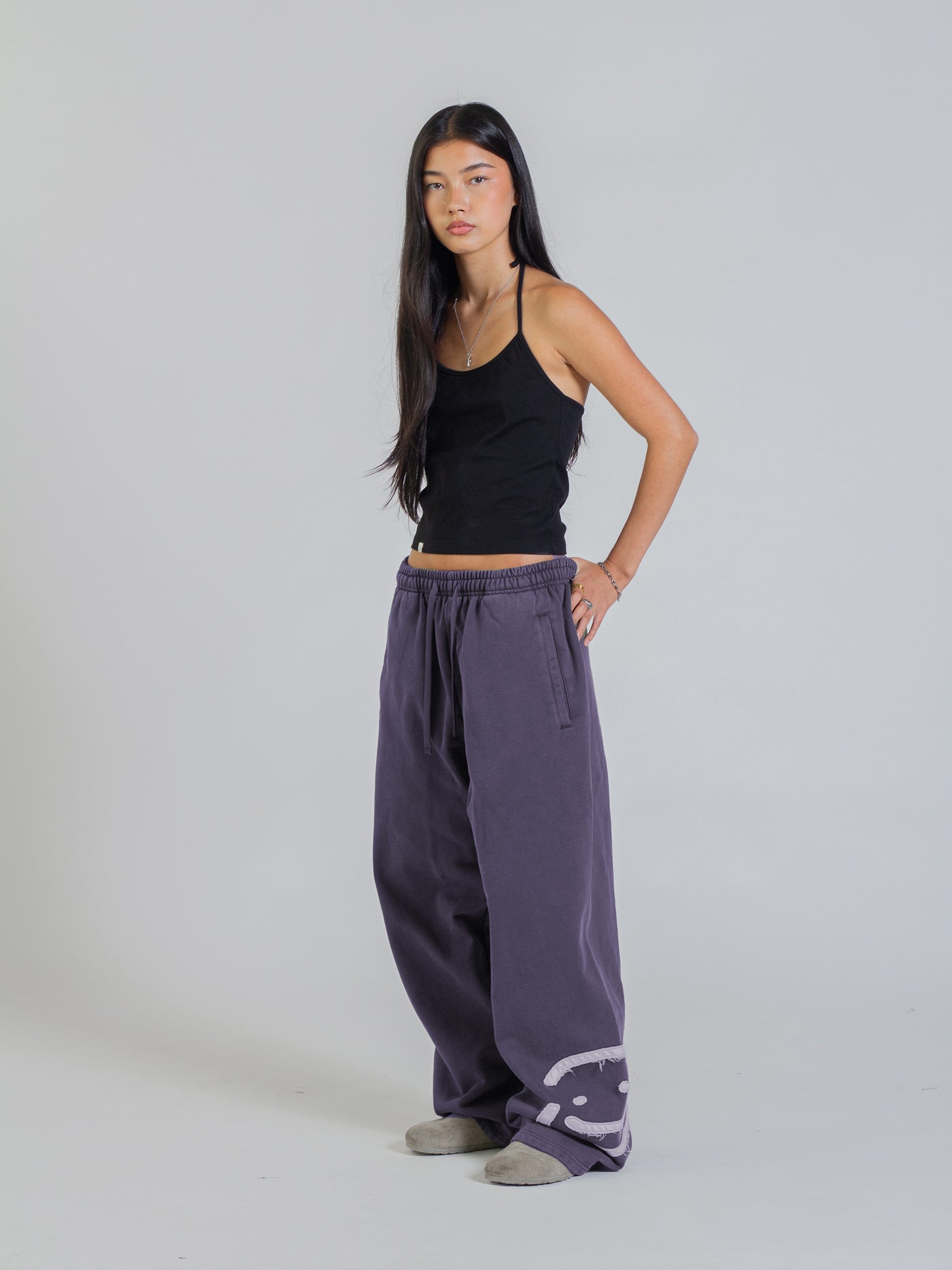 SMILEY PATCH SWEATPANTS - MIDNIGHT LAVENDER