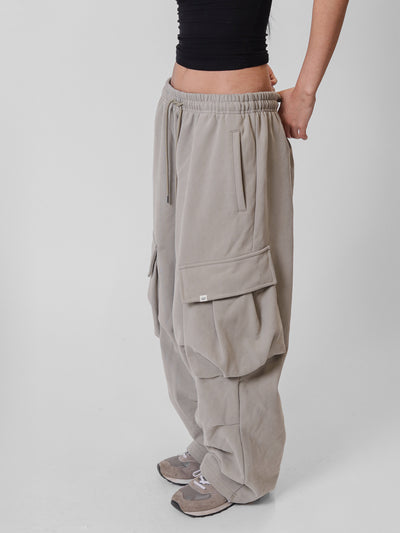 BAGGY CARGO SWEATPANTS - BEIGE