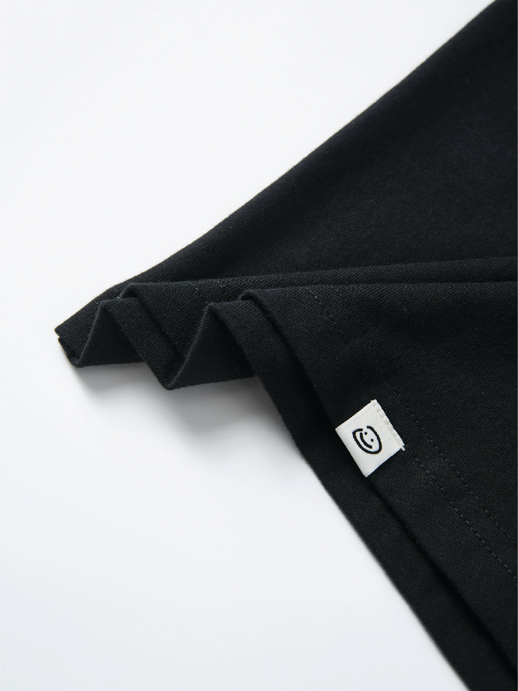 BEAR TEE - BLACK