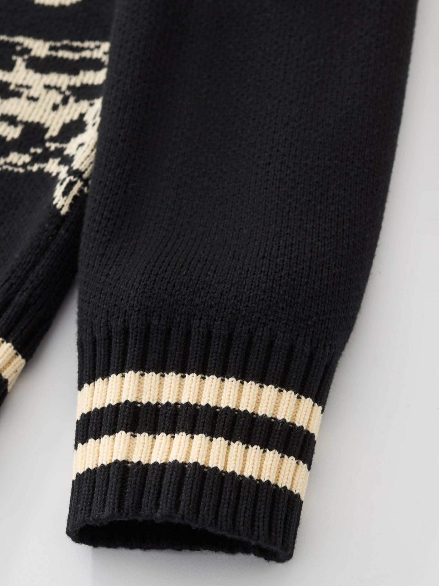 CHERUBS KNIT - BLACK