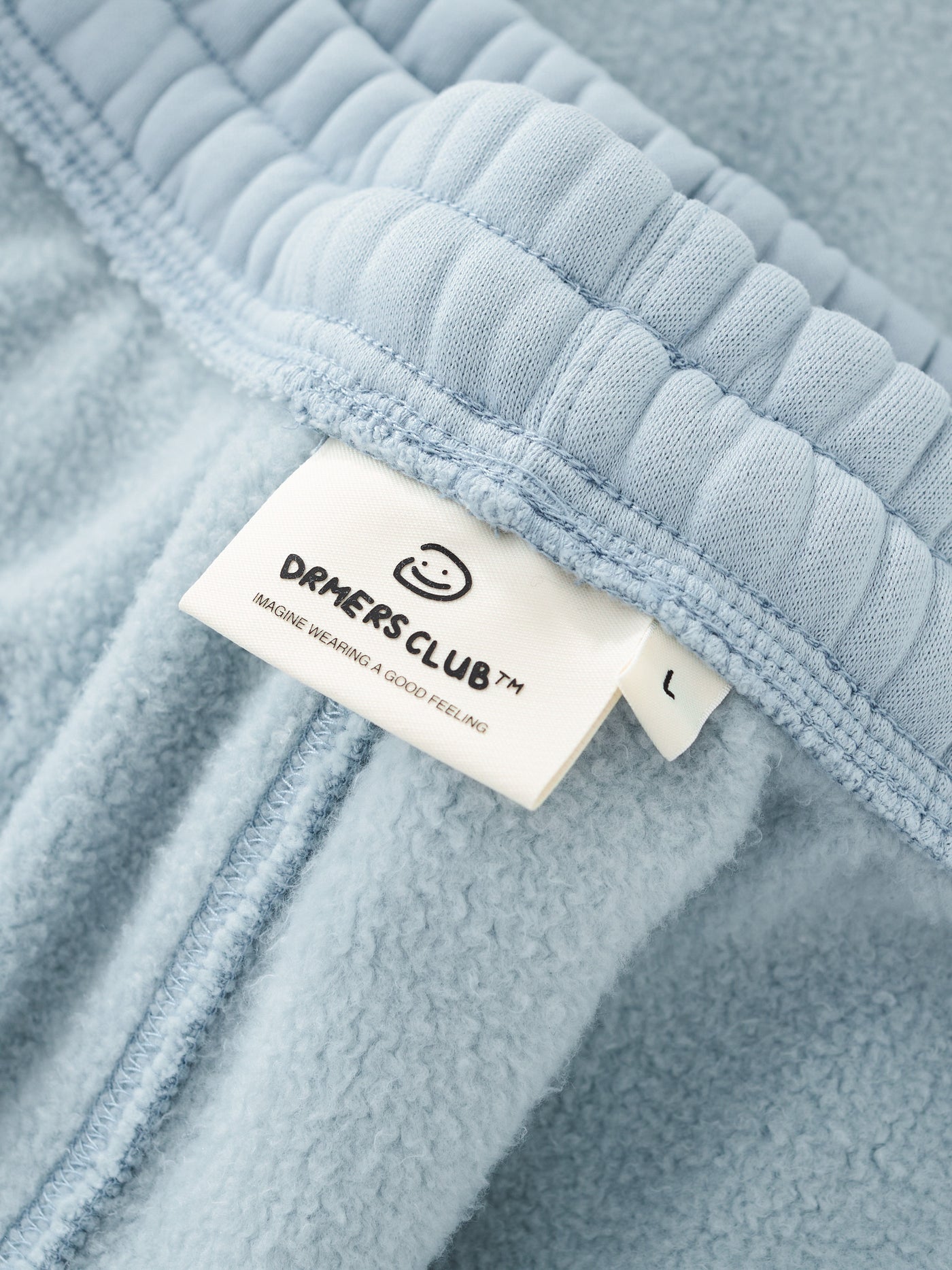 SIGNATURE BAGGY SWEATPANTS - SKY BLUE