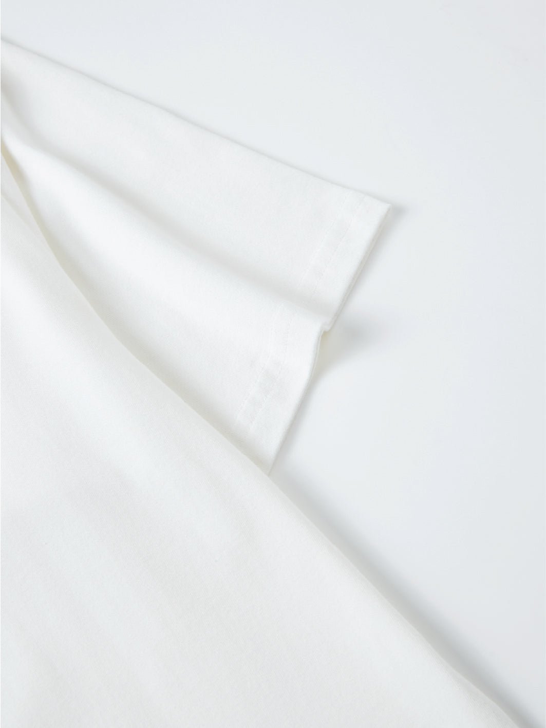 DISTORTED DRMERS TEE - WHITE