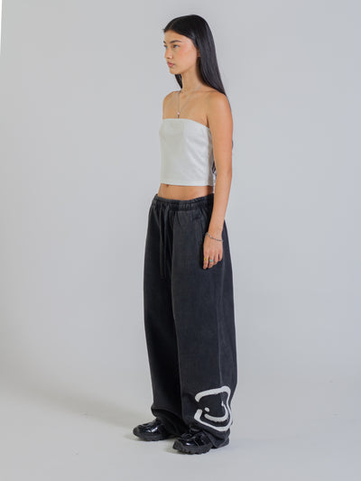 SMILEY PATCH SWEATPANTS - VINTAGE BLACK