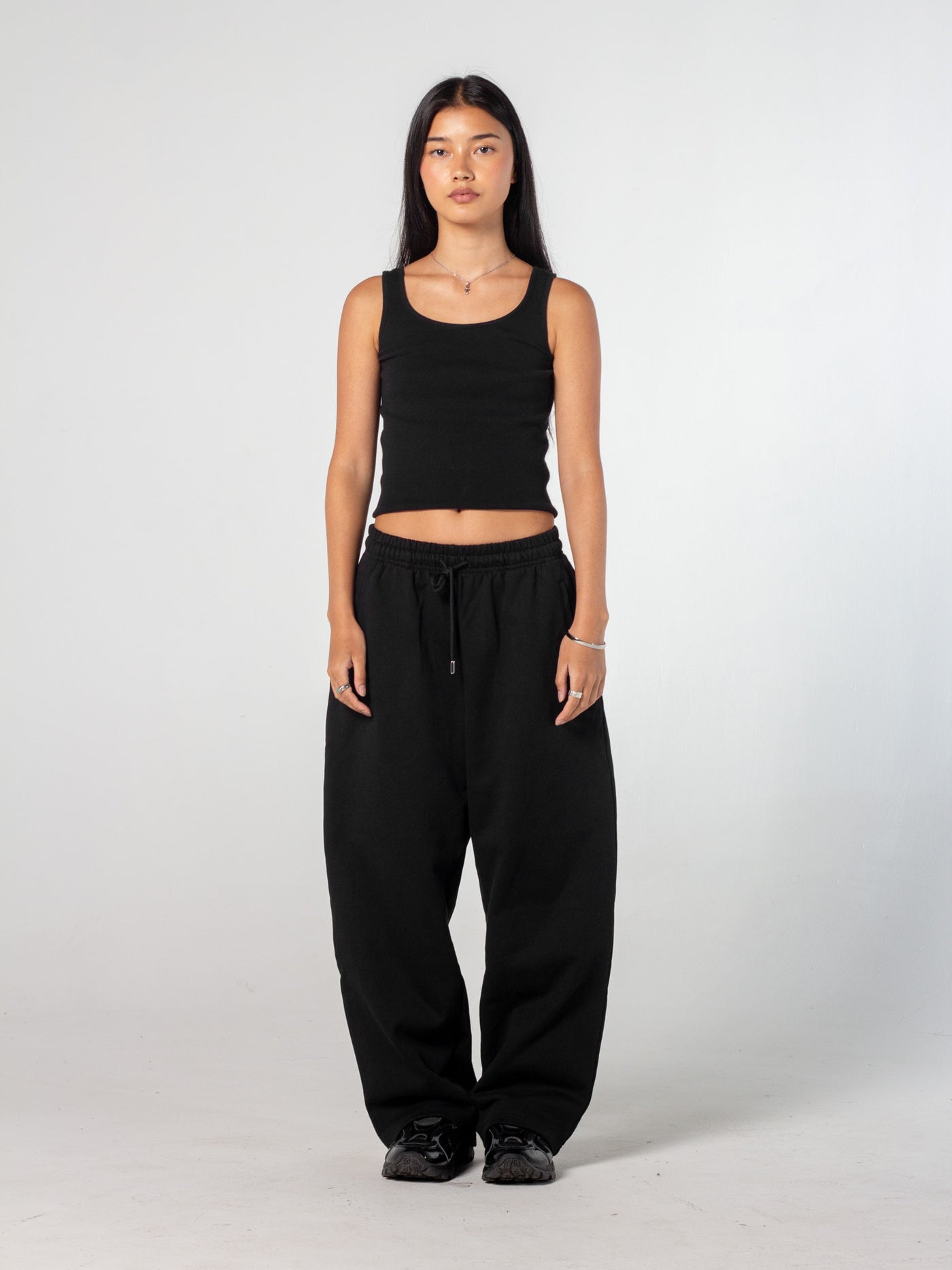 MONOPOLY MAN X DRMER KID SWEATPANTS - BLACK