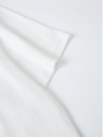 LOST IN MY DRMS TEE - WHITE