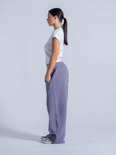 SIGNATURE BAGGY SWEATPANTS - DUSTY VIOLET