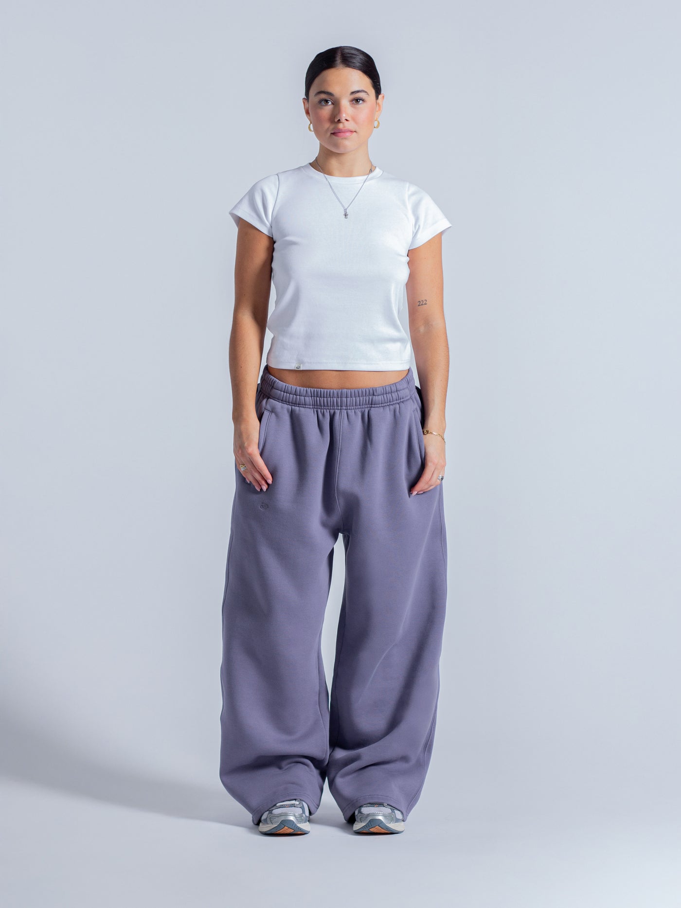SIGNATURE BAGGY SWEATPANTS - DUSTY VIOLET