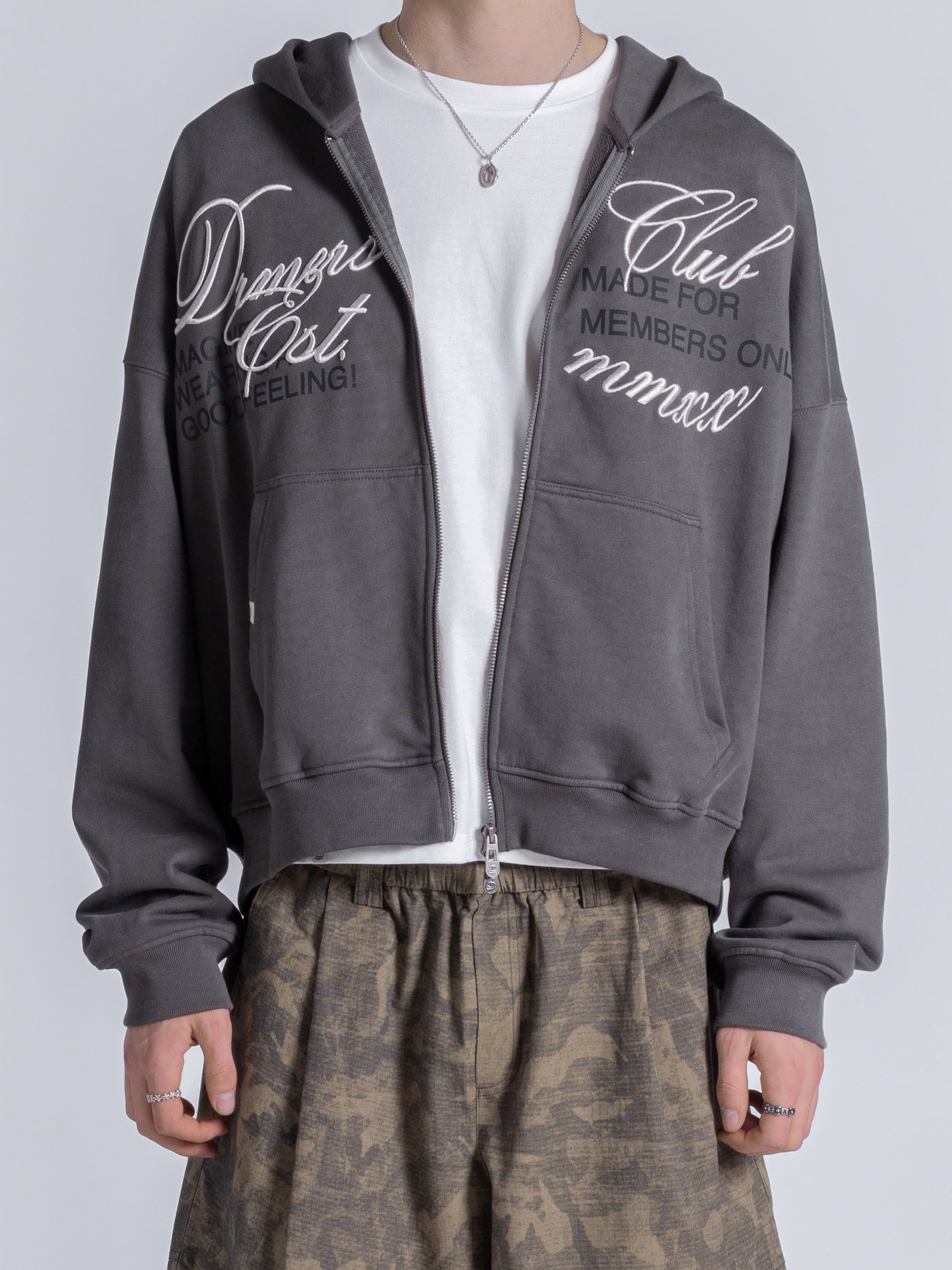 CURSIVE ZIP UP - DARK TAUPE – DRMERS CLUB