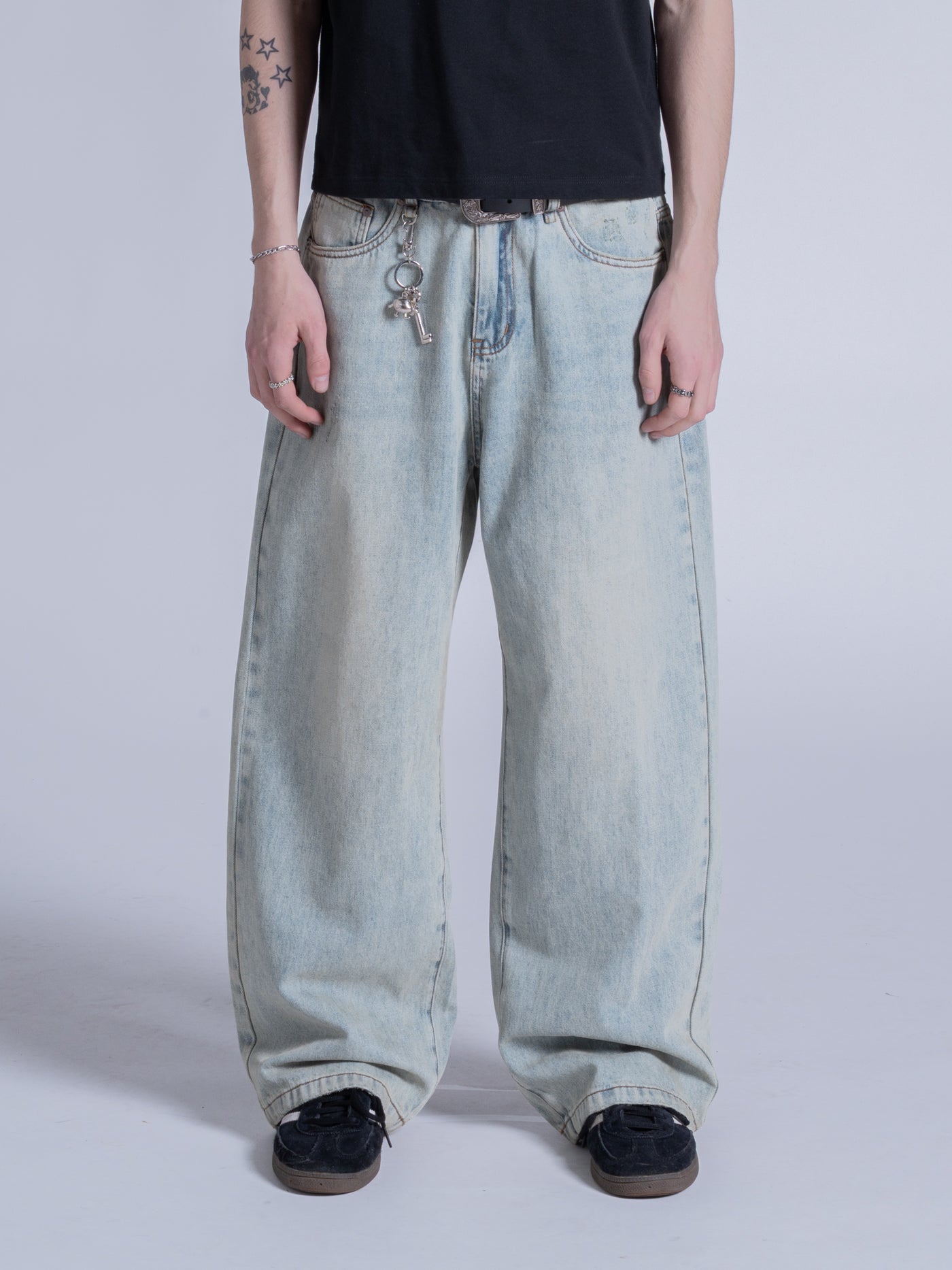 LOOSE FIT JEANS - WASHED BLUE – DRMERS CLUB