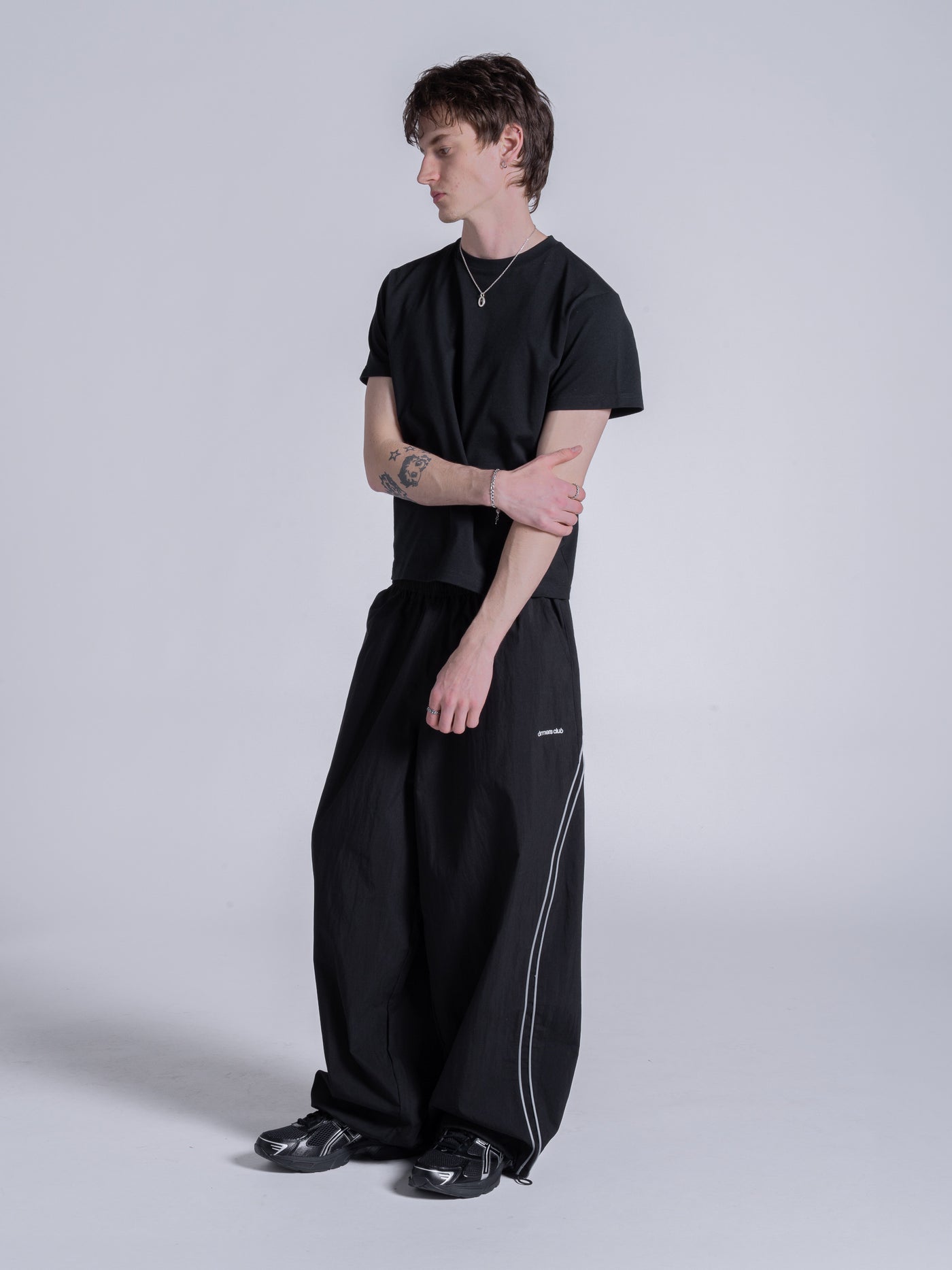 WAVY TRACK PANT - BLACK – DRMERS CLUB