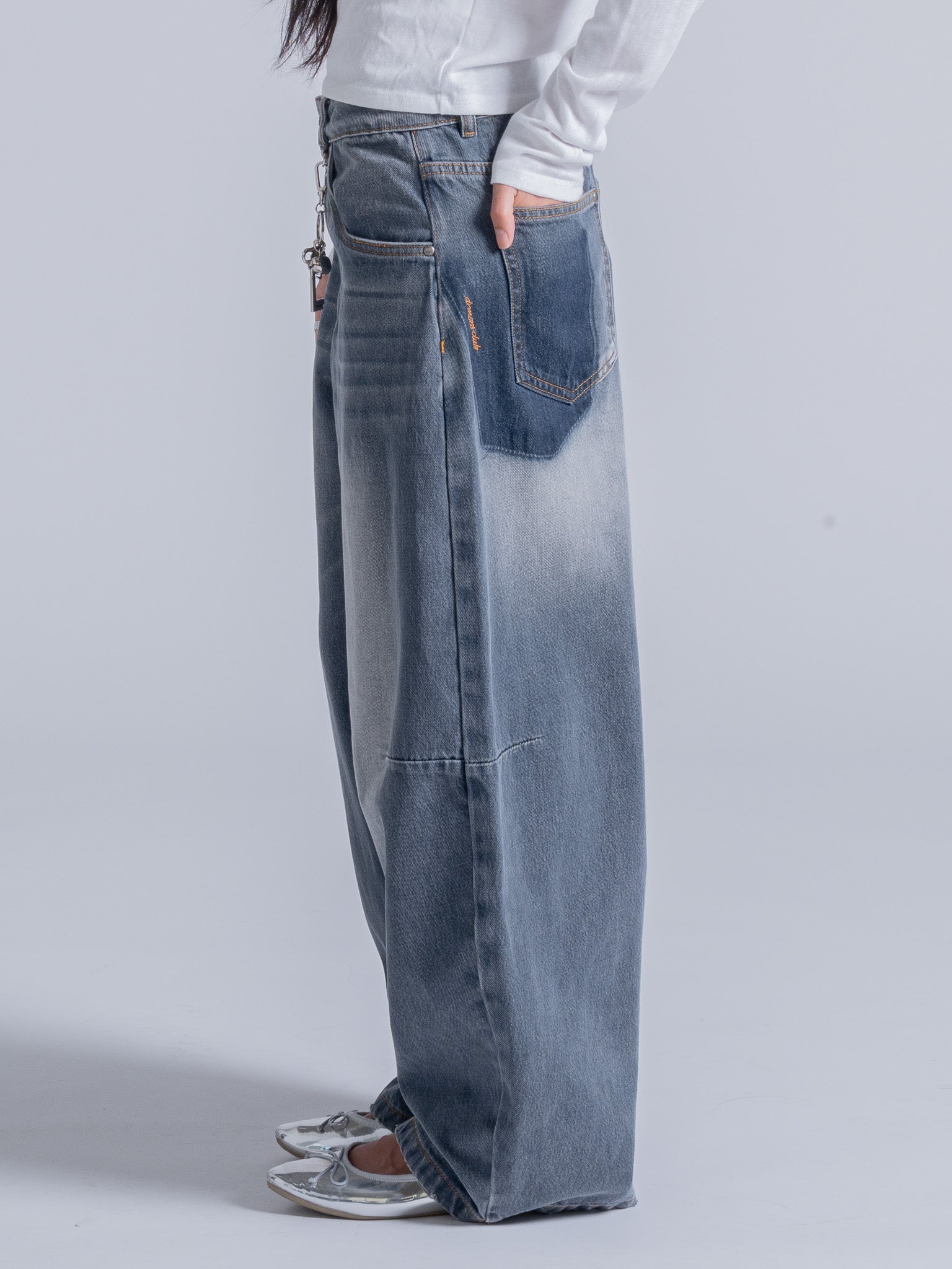GHOST DENIM - MID BLUE