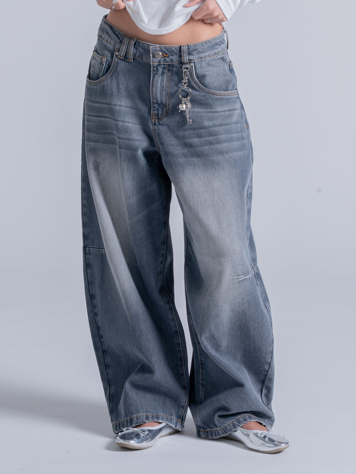 GHOST DENIM - MID BLUE