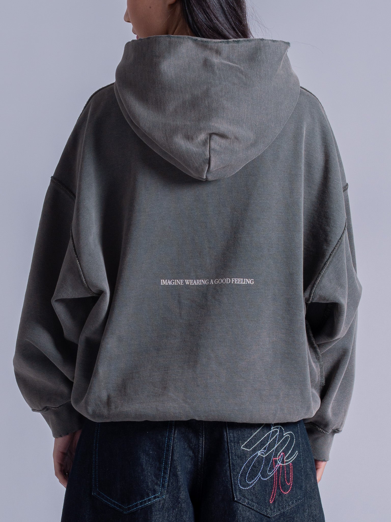 APPLIQUE PULLOVER - VINTAGE GREEN