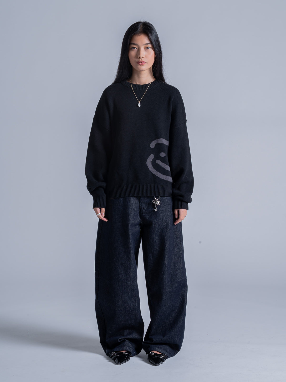 SMILEY LOGO KNIT - BLACK