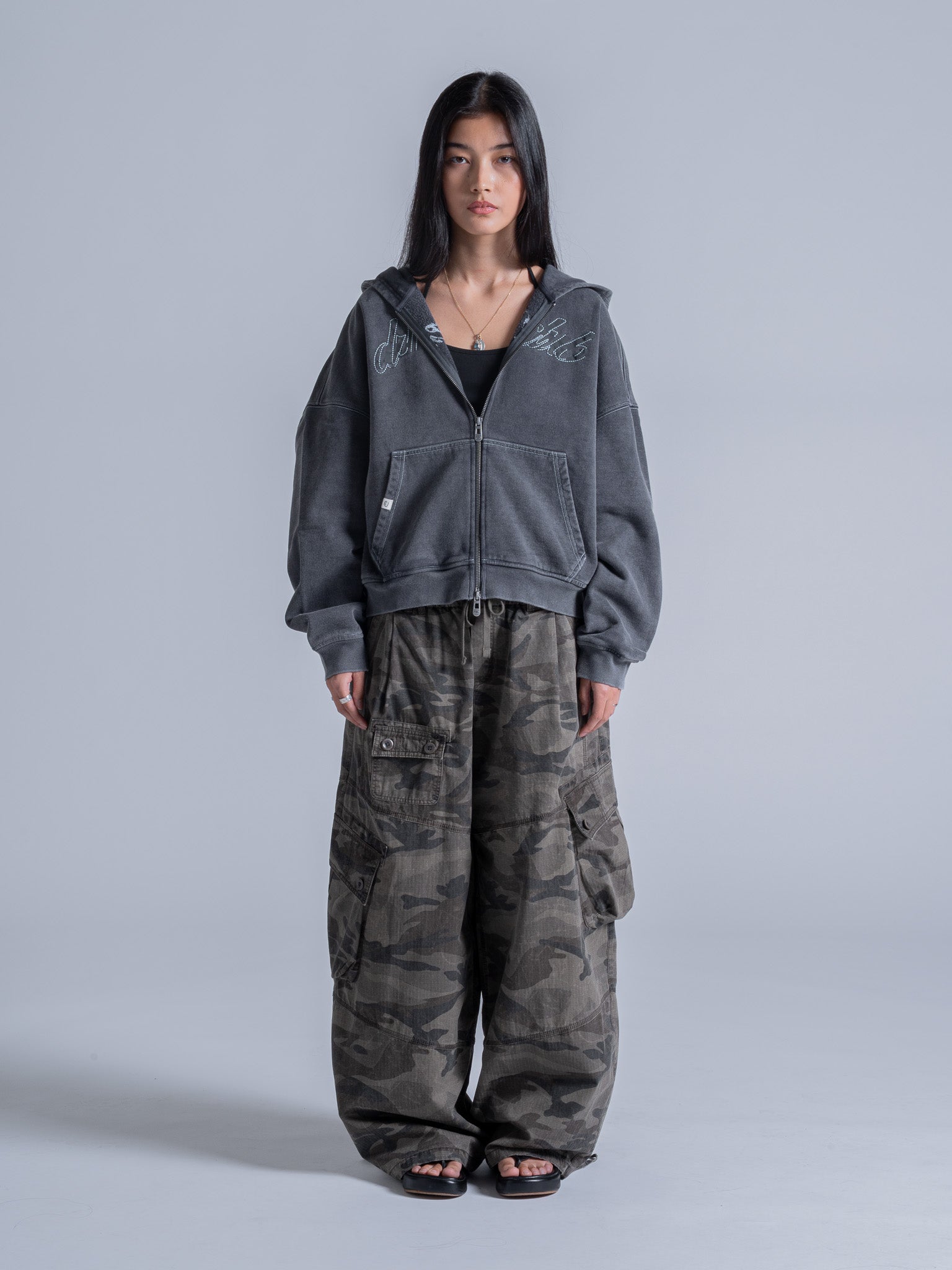 CONTRAST STITCH ZIP UP - VINTAGE GREY