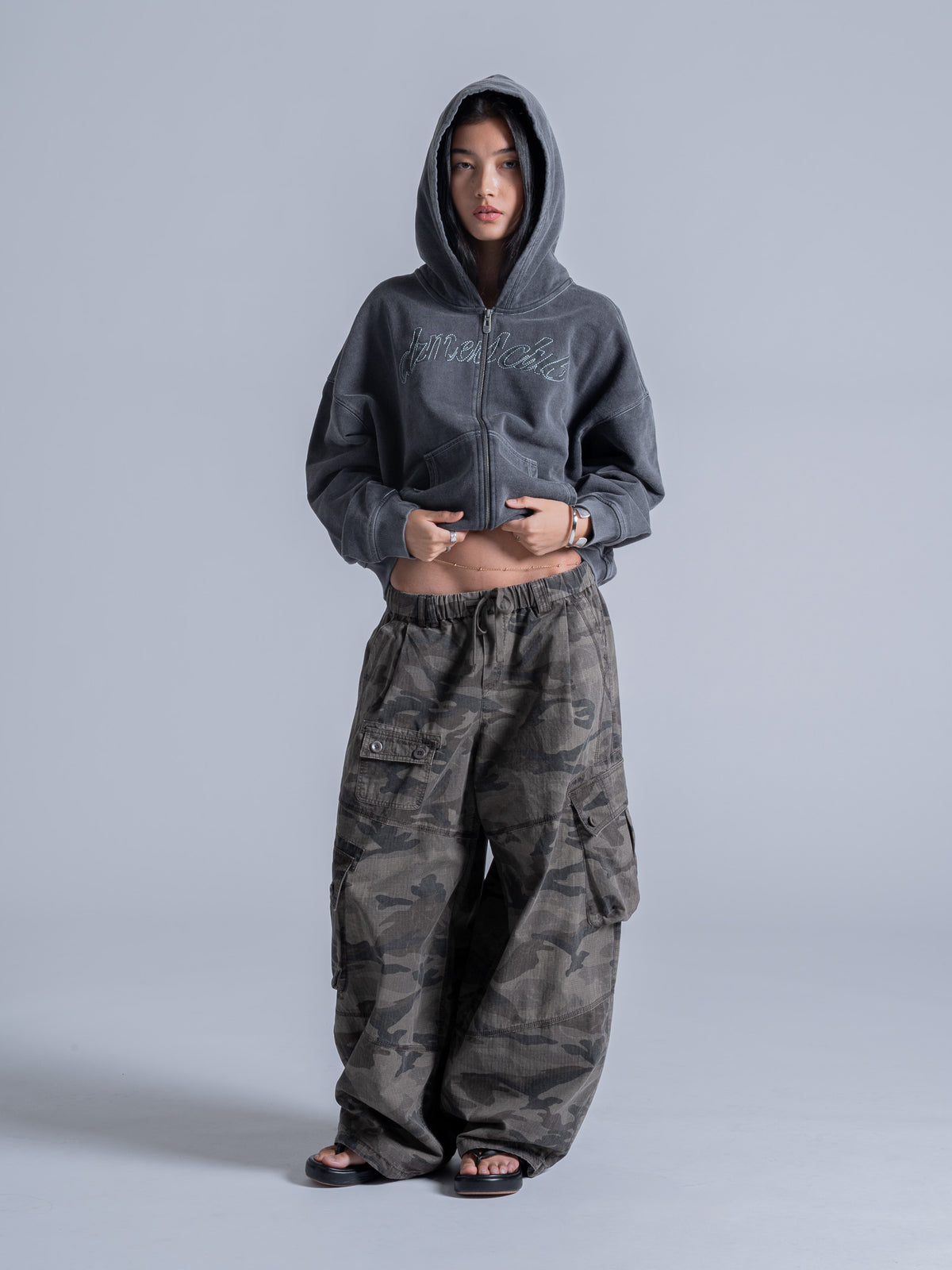 CONTRAST STITCH ZIP UP - VINTAGE GREY
