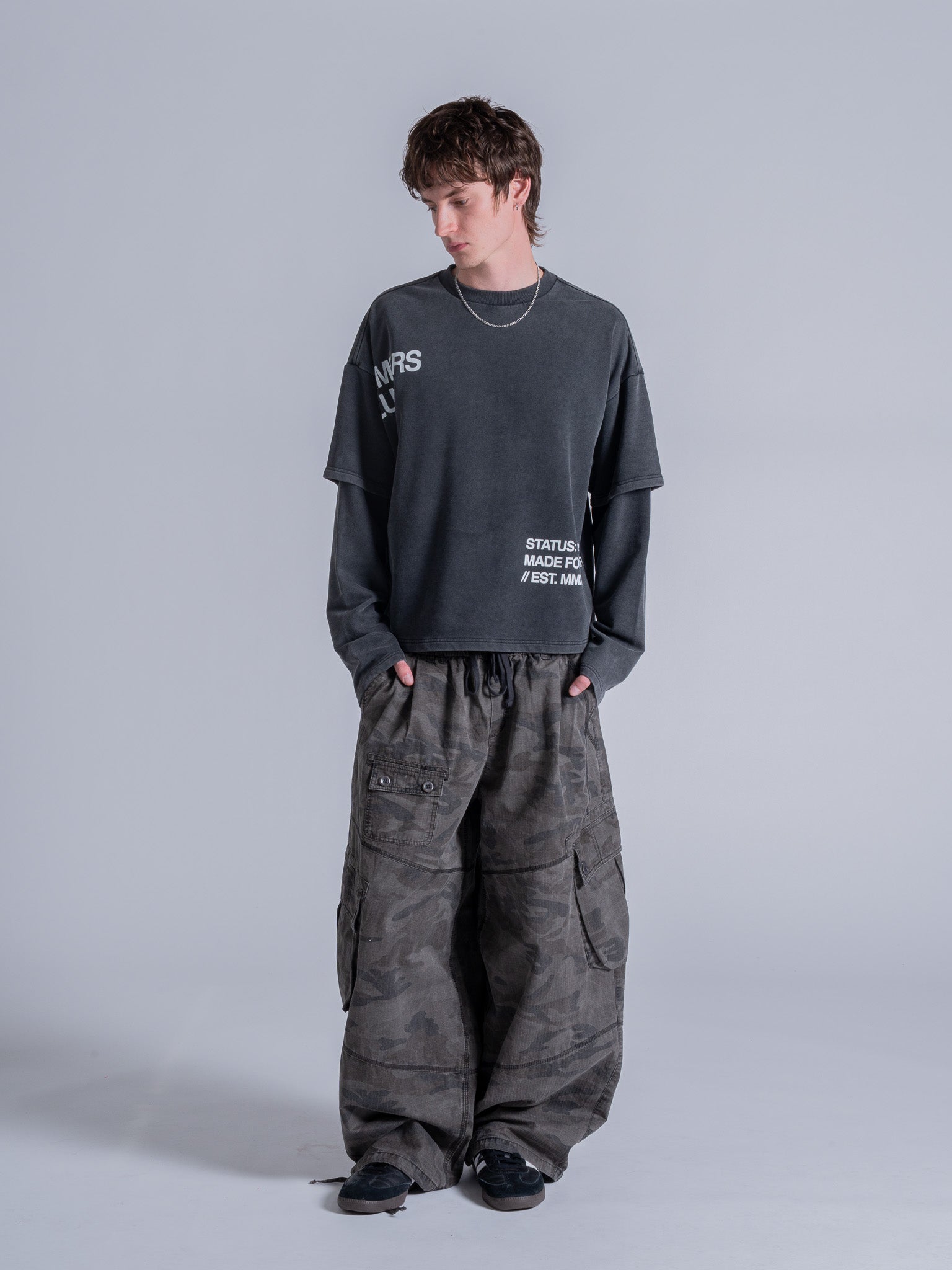 CUT OFF LAYERED TEE - VINTAGE BLACK