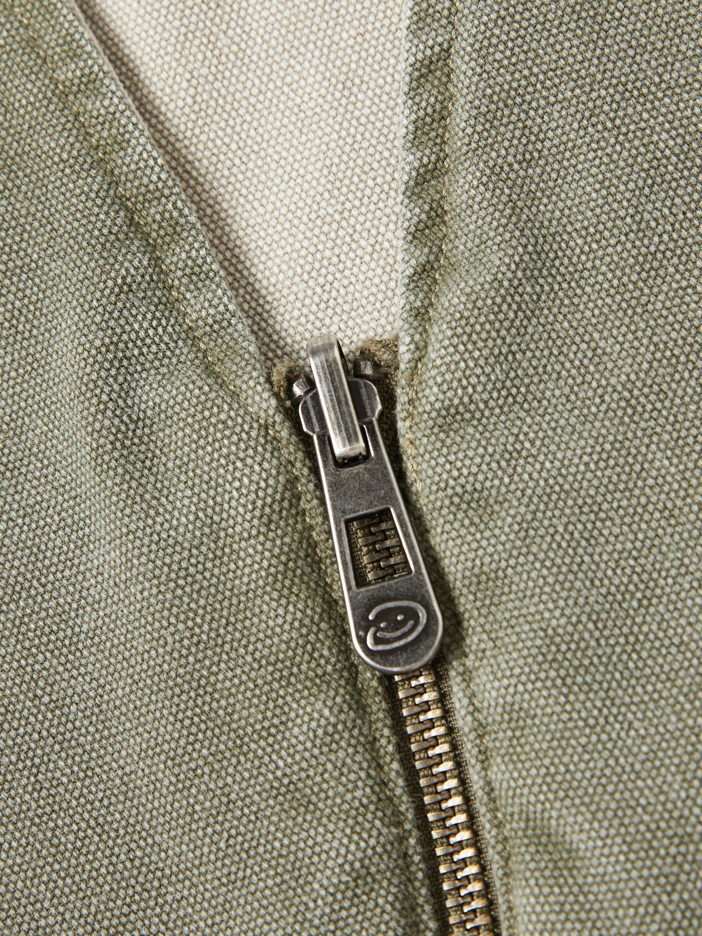 REVERSIBLE UTILITY VEST - GREEN/GREY