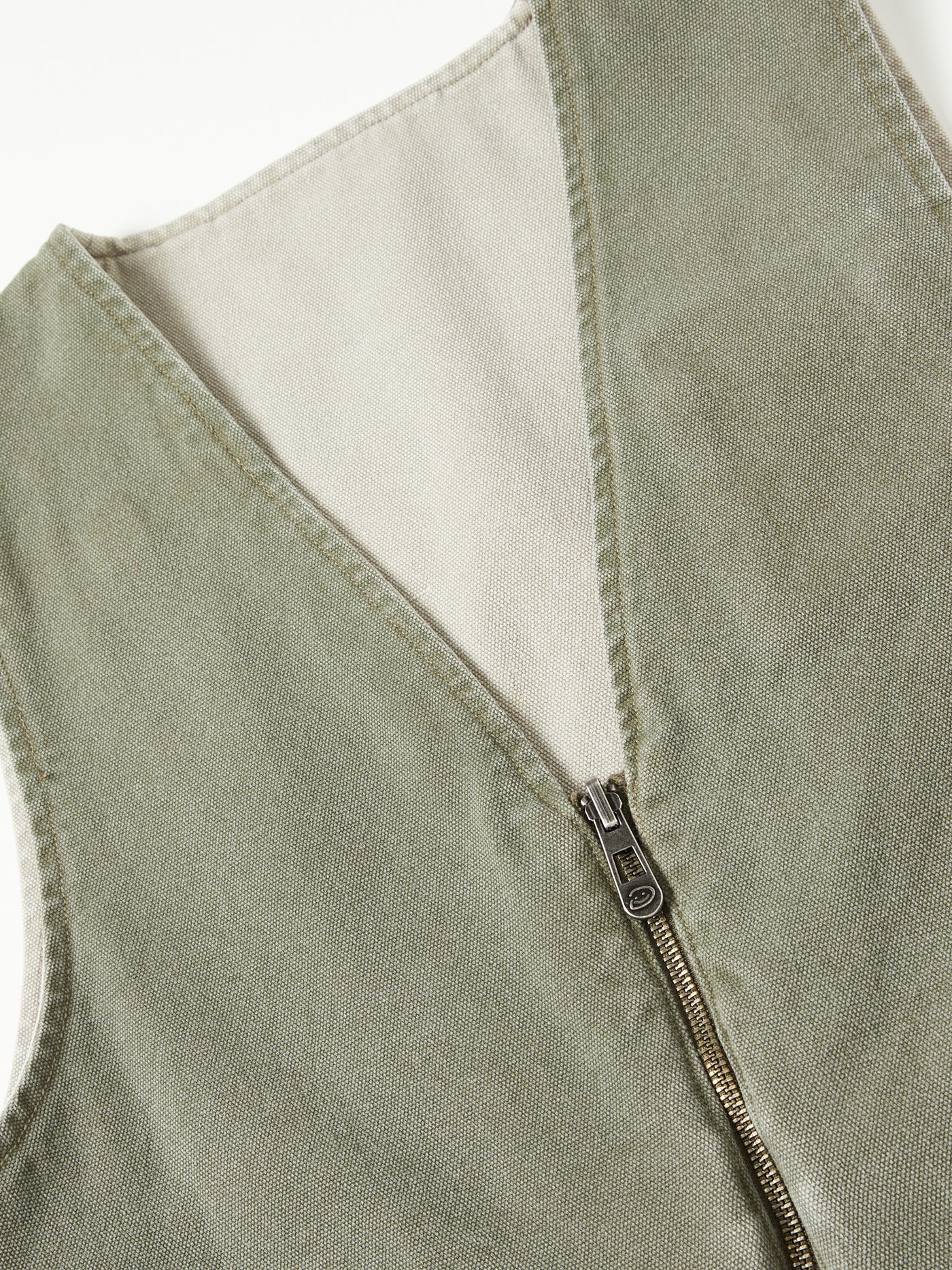 REVERSIBLE UTILITY VEST - GREEN/GREY
