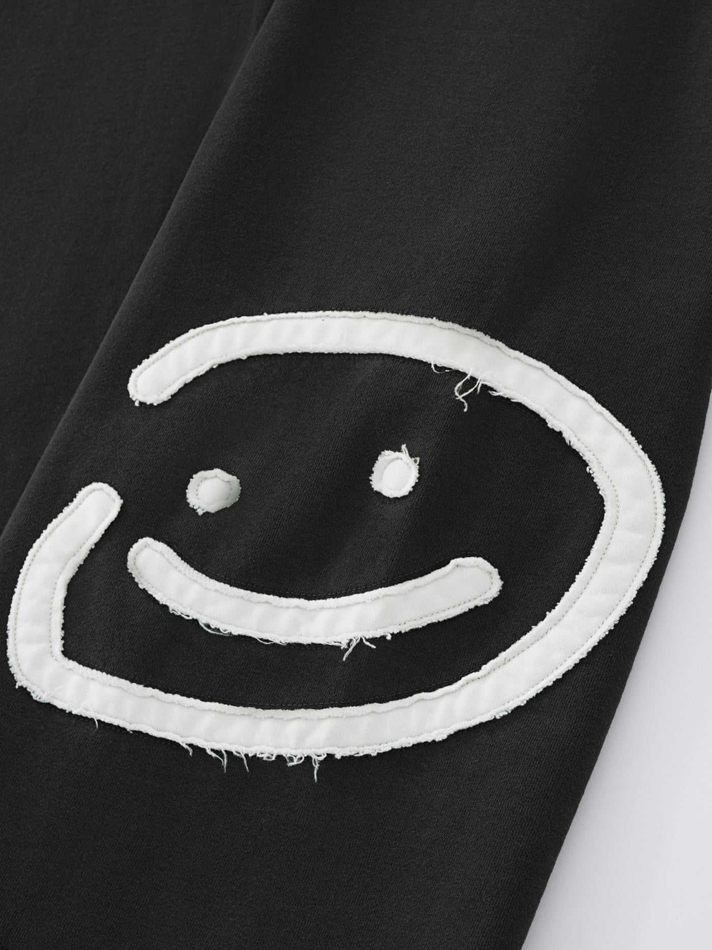 SMILEY PATCH SWEATPANTS - VINTAGE BLACK