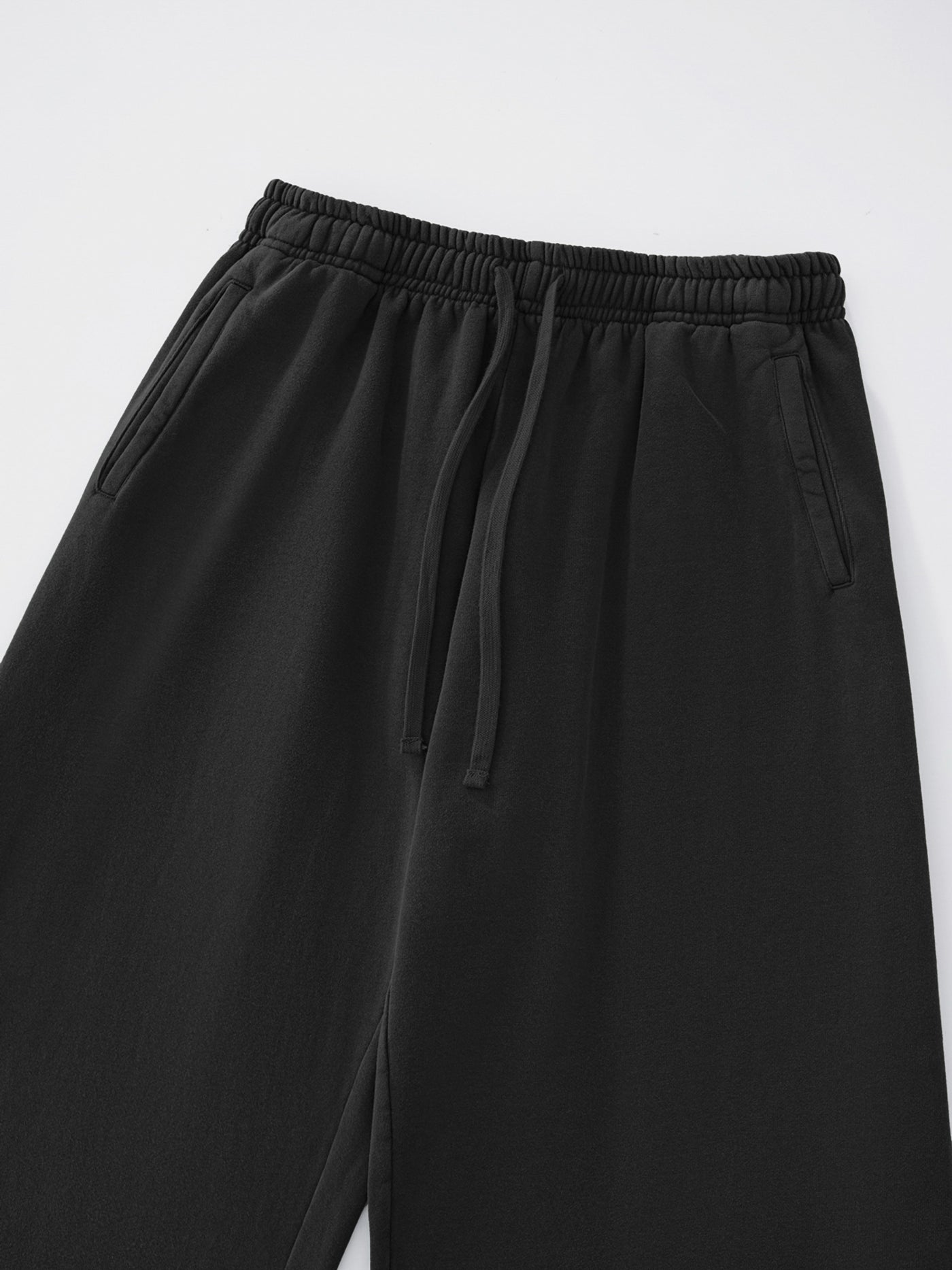 SMILEY PATCH SWEATPANTS - VINTAGE BLACK