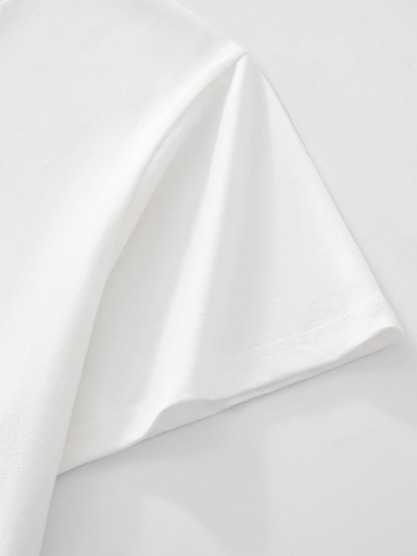 DAILY FITTED TEE - WHITE